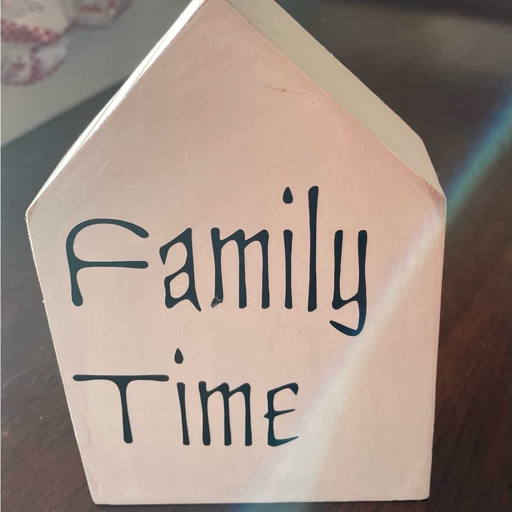 Family Time Sign